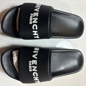 GIVENCHY Logo Embellished PLATFORM SANDAL